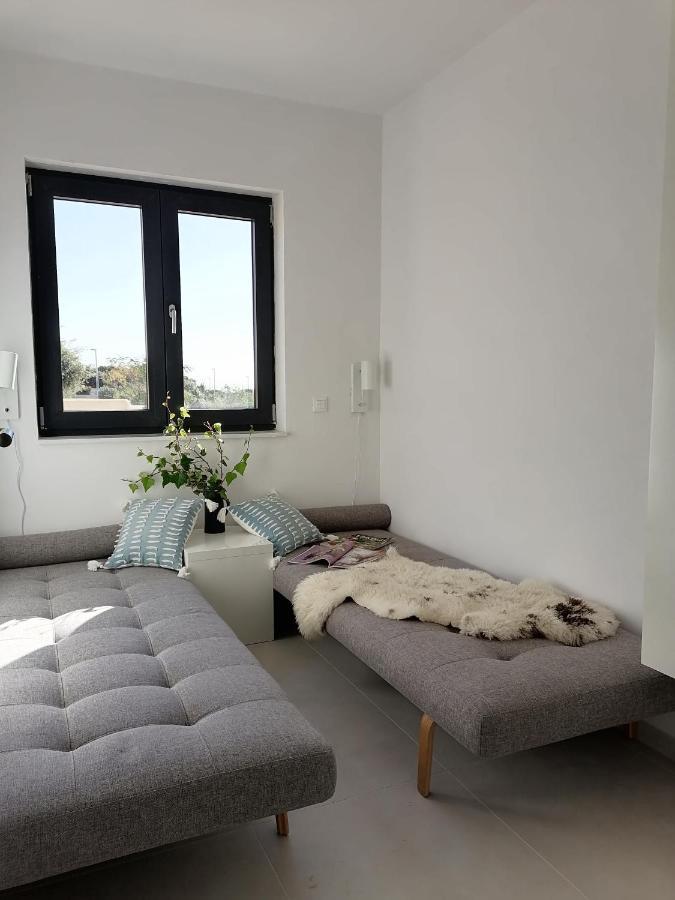 Bella Mare Apartment Мандре Екстериор снимка