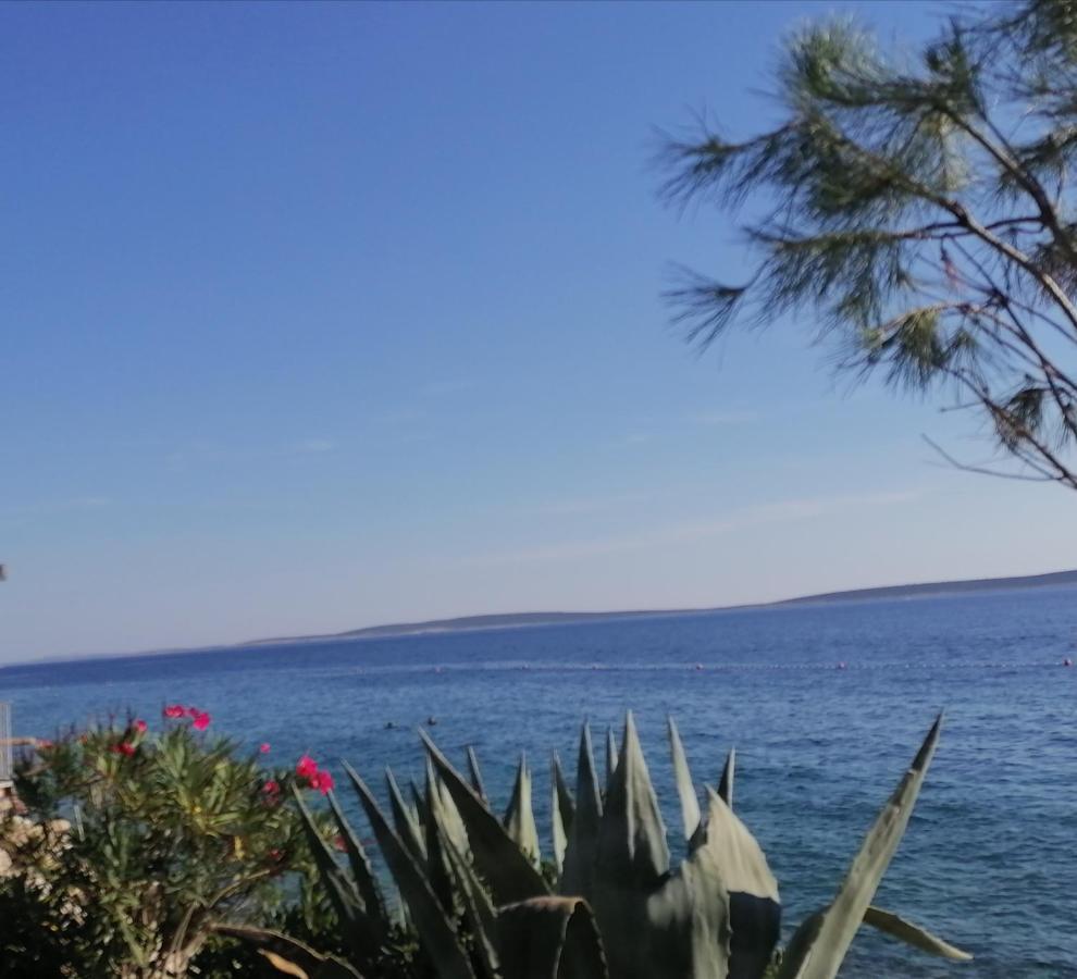Bella Mare Apartment Мандре Екстериор снимка